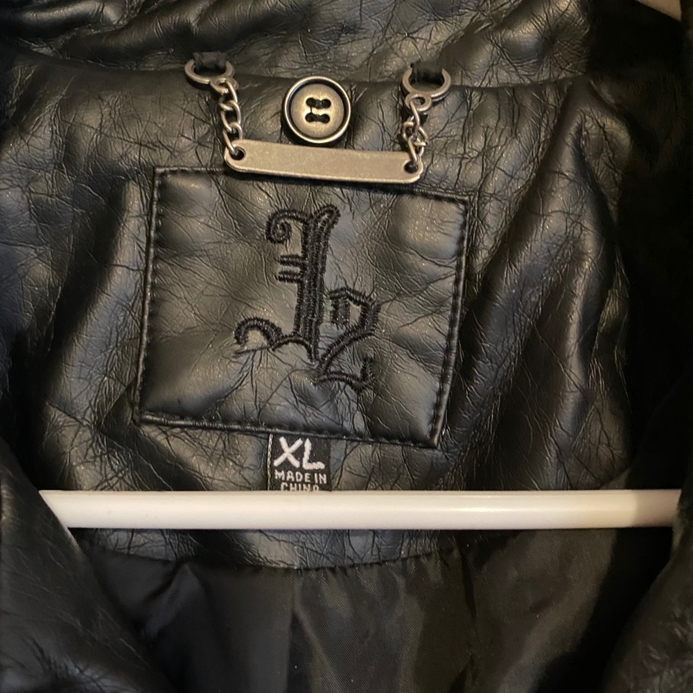 Jacket - Picture 2 of 2